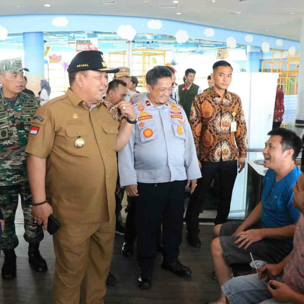 Gubernur Arinal Pantau Kesiapan Arus Balik Pasca Natal di Pelabuhan Bakauheni