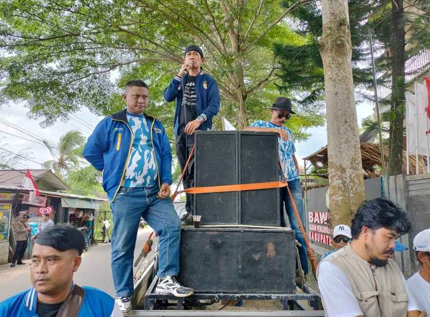Aksi Demo Depan Kantor Bawaslu Lebak, Badak Banten Perjuangan Tuntut Kecurangan Pemilu di Gunungkencana Diproses Hukum