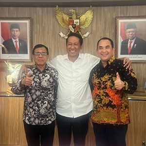 Dihadapan Menkumham, Hendry CH Bangun dan Zulmansyah sepakat rekonsiliasi bangun PWI demi Pers Indonesia