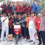 Ribuan Doorprize Meriahkan Peringatan HUT RI ke-79 di Kecamatan Cirinten, Warga Beruntung Bawa Pulang Motor