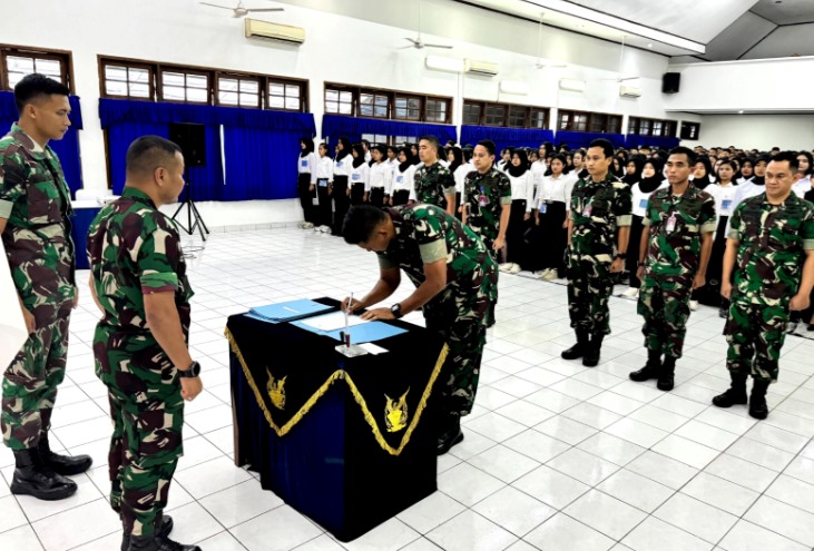 Penandatanganan Pakta Integritas Lanud Husein Sastranegara Pastikan Transparansi Penerimaan Bintara TNI AU A-58 Gelombang II TA 2024