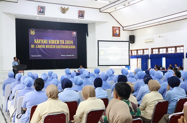 Safari Siber, Tingkatkan Kesadaran Personel Lanud Husein Sastranegara Terhadap Ancaman Digital 2