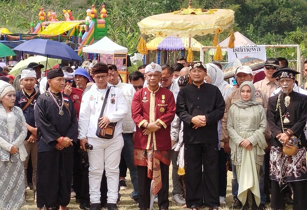 Dampingi Kang Erwan, Cawagub Paslon 4, Abah Anton Charliyan ingatkan jangan terprovokasi Kampanye Hitam