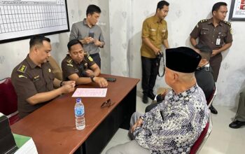 Penyerahan Tersangka ARPG Terkait Perkara Dugaan TPPU