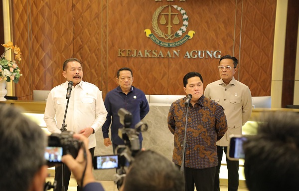 Jaksa Agung Titipkan Pengelolaan Lahan PT. Duta Palma Group kepada Kementerian BUMN