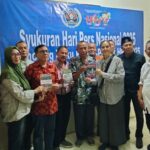 Keakraban Warnai Acara Buka Puasa PWI dan Peluncuran Buku Pernak Pernik HPN 2025