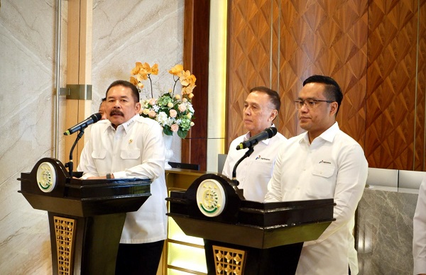 Kejagung dan Pertamina Bahas Penegakan Hukum Terkait Tata Kelola Minyak Mentah