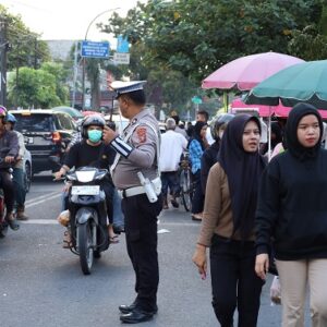 Polisi Lalu Lintas Polda Sumut Gelar Pengamanan dan Pengaturan Lalu Lintas di Titik Keramaian Selama Ramadhan