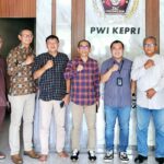 PWI Kepri Subsidi Angsuran Pertama Bagi 3 Orang Wartawan Penerima Bantuan Rumah Bersubsidi