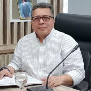 Buruh dan Presiden Sepanggung Sepenanggungan