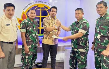 Amankan Aset Pemerintah, Kantah Jakarta Timur Serahkan Sertifikat Elektronik Aset Kopassus