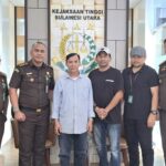 Tim SIRI Kejagung Amankan Terpidana Alexander Rottie Perkara Pencabulan Anak