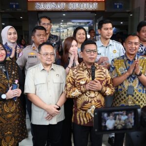 Gubernur Banten Andra Soni Perpanjang Waktu Pembebasan Pokok dan Sanksi Pajak Kendaraan Bermotor Hingga 31 Oktober 2025
