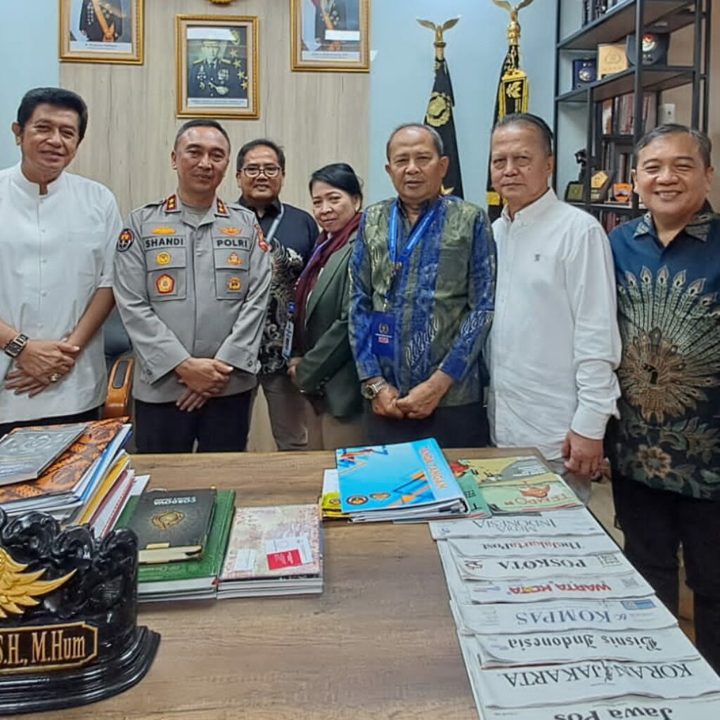 Kapolri Harapkan PWI Segera Bersatu