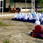 Kanit Binmas Polsek Kendawangan Isi Acara MPLS Di SMPN 01 Kecamatan Kendawangan