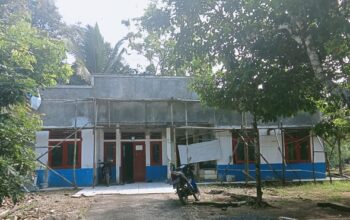 Rehabilitasi Kantor Desa mekarmanik Kecamatan Bojongmanik Mangkrak, Program Banprov 2024 Belum Tuntas