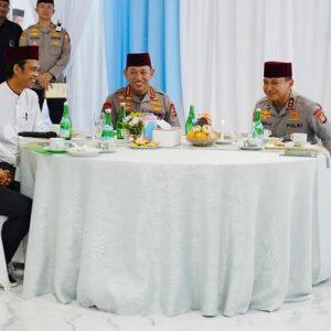 Kapolri Kunjungi Ustaz Abdul Somad, Semoga menjadi Awal Persaudaraan