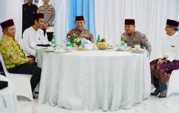 Kapolri Kunjungi Ustaz Abdul Somad, Semoga menjadi Awal Persaudaraan