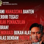Bertebaran Pamplet Penolakan Isu Pemakzulan Wapres RI Gibran Rakabuming Raka di Kota Serang