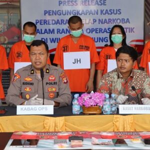 Ringkus 5 Tersangka Polres Gumas Amankan Puluhan Gram Sabu Hasil Dari Operasi Antik Telabang 2025