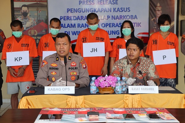 Ringkus 5 Tersangka Polres Gumas Amankan Puluhan Gram Sabu Hasil Dari Operasi Antik Telabang 2025