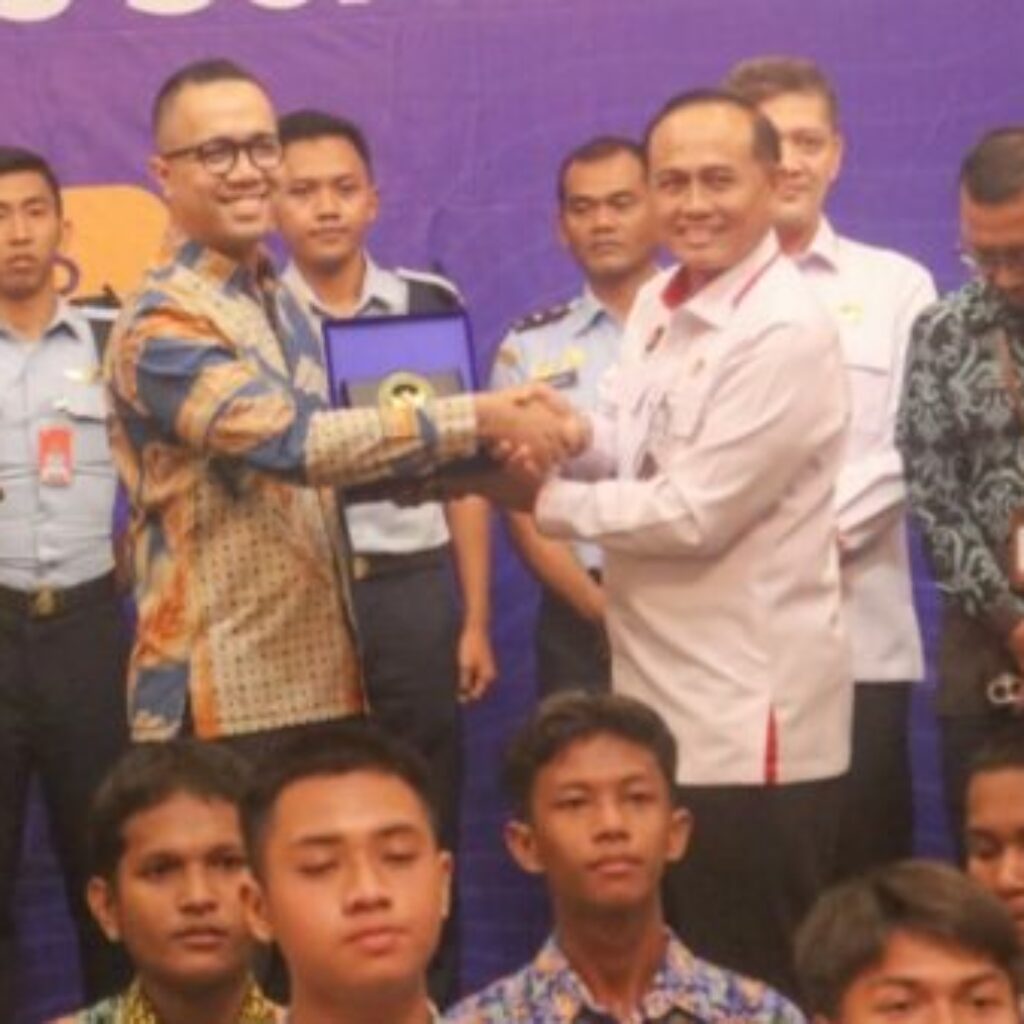 Kemenko Polkam: Kesadaran Literasi Keamanan Siber adalah Tanggung Jawab Bersama