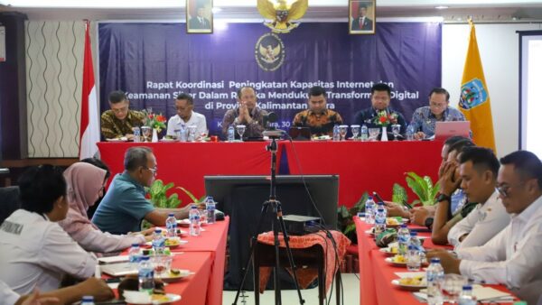 Ilustrasi transformasi digital dan keamanan siber di wilayah perbatasan Indonesia