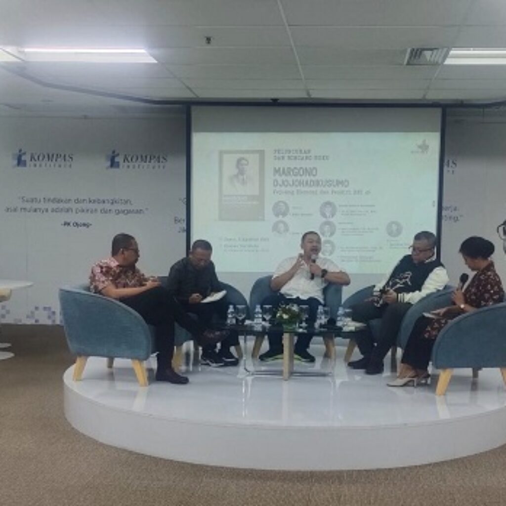Buku Perjalanan Hidup Margono Djojohadikusumo Diluncurkan