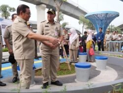 Pramono Anung Tinjau Taman Gapura Muka Cakung, Siap Dilengkapi Wi-Fi dan CCTV