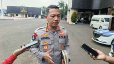 Kabid Humas Polda Banten menjelaskan pengungkapan kasus dugaan pengeroyokan dan pembacokan terhadap dua anggota Brimob di Legok, Kota Serang.