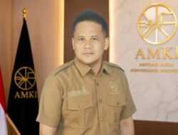 Rupiah Melemah, Pajak Meningkat, Fasilitas Publik Jalan di Tempat: Sampai Kapan Rakyat Harus Bersabar?